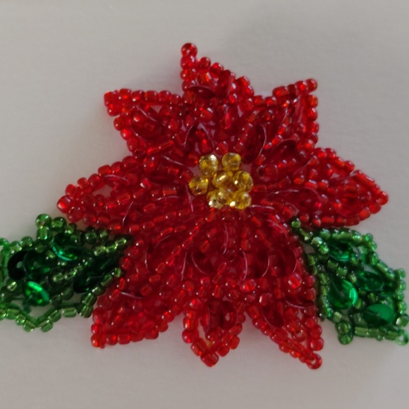 Holiday Poinsettia Beaded Iron on Appliques Bundle of 10 - NEW - Picture 9 of 9